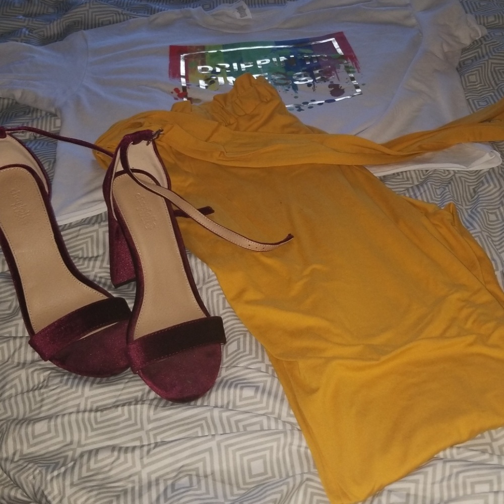 Mustard yellow bottoms